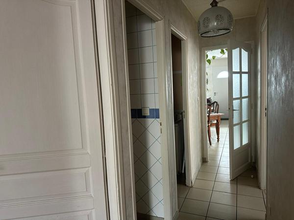 Maison T3 de 73 m² Centre Bessières avec Jardin et Parking Combles aménageables