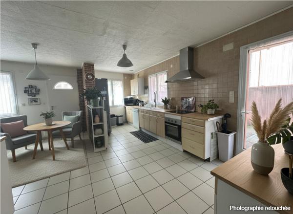 Maison T3 de 73 m² Centre Bessières avec Jardin et Parking Combles aménageables