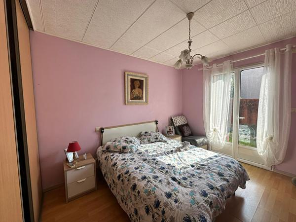 Maison T3 de 73 m² Centre Bessières avec Jardin et Parking Combles aménageables