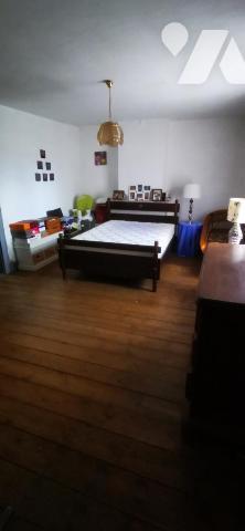 Maison de ville proche centre-commercial