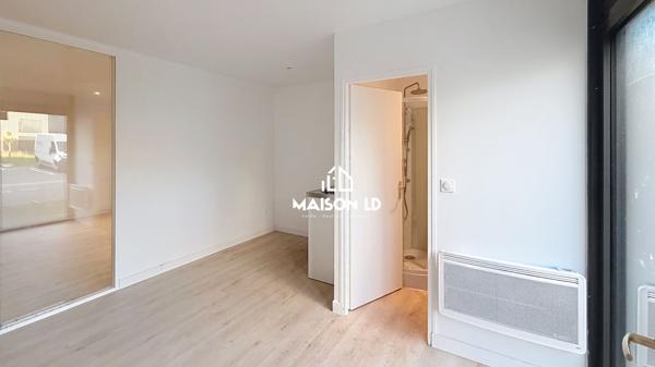 Local d'activité de 240 m2 - Colombelles , Caen