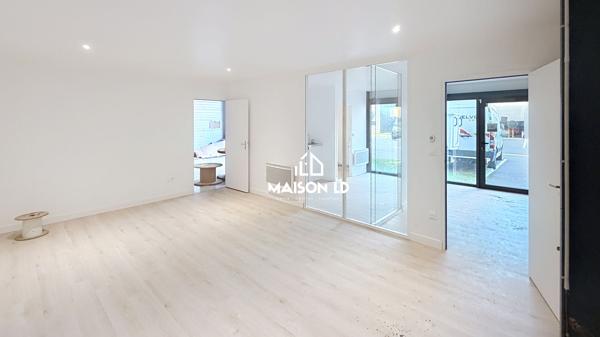 Local d'activité de 240 m2 - Colombelles , Caen
