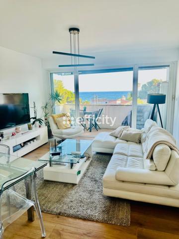 Appartement
         3 pièces
        - 72 m² Exclusivité 598 000 € *