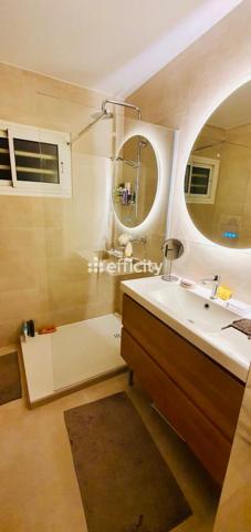 Appartement
         3 pièces
        - 72 m² Exclusivité 598 000 € *
