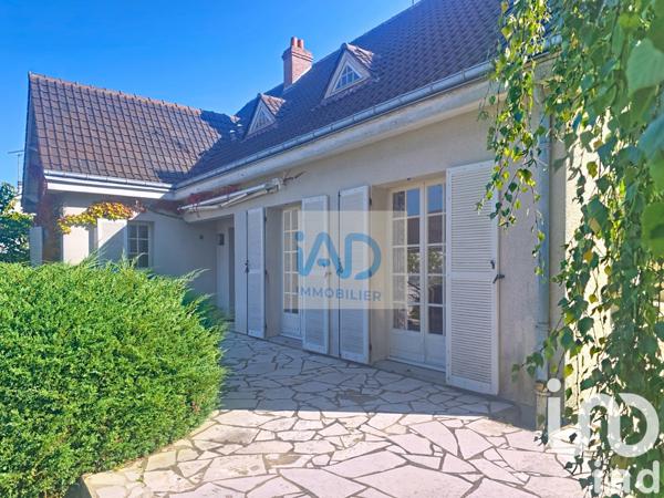 Maison à vendre 5 pièces 145 m² Châteauneuf-sur-Loire