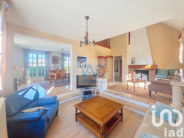 Maison à vendre 5 pièces 145 m² Châteauneuf-sur-Loire