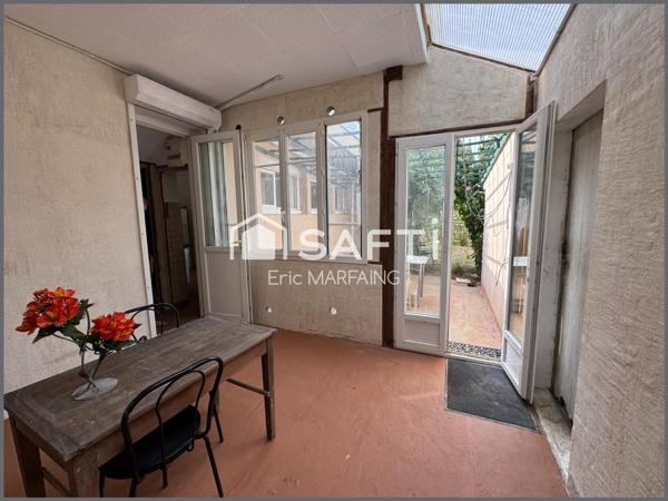 Maison d'architecte avec jardin en centre-ville