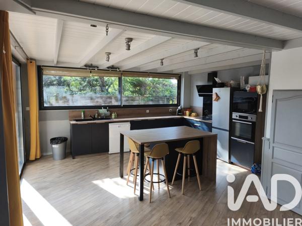 Maison à vendre 4 pièces 88 m² Saint-Christoly-de-Blaye