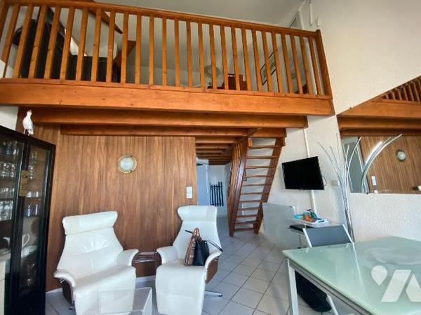 LACANAU OCEAN (GIRONDE) - 33
Coup de c?ur pour ce duplex avec vue imprenable sur l'océan.
Une...