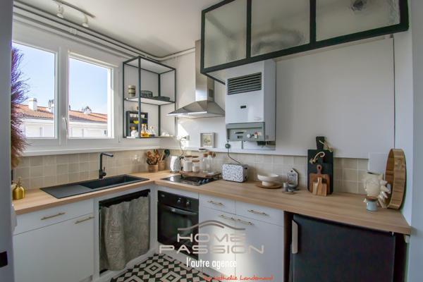 Appartement
                                                                                                                                                                                                                                                                                                                        3 pièce(s)                                                                                                                                                                                                          2 chambre(s)                                                                                                                                                                                                          66  m²