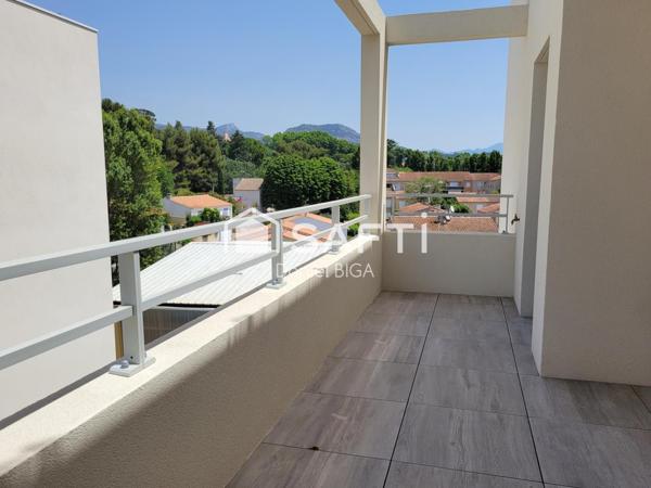 Appartement T2 de 42 m2 à Marseille avec place de parking