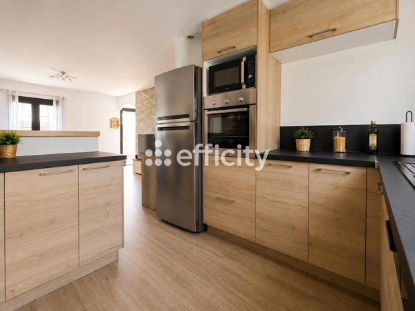 Appartement
         3 pièces
        - 64 m² Exclusivité 270 000 € *