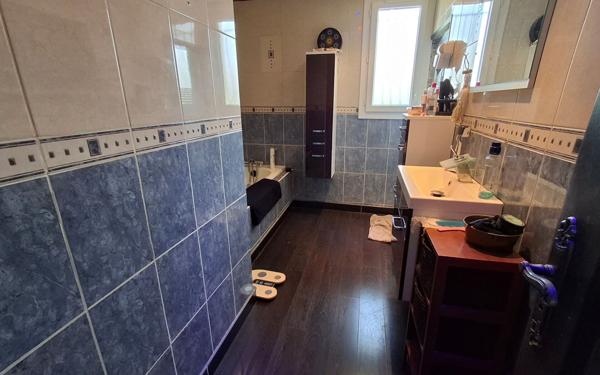 Maison à vendre    4 pièces •  Chancelade