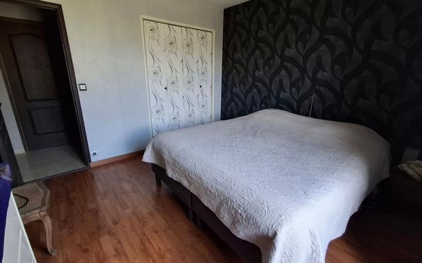 Maison à vendre    4 pièces •  Chancelade