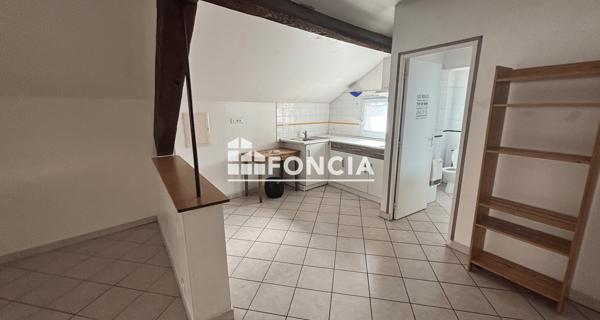 Location Studio 27.61 m² - Valence 26000
