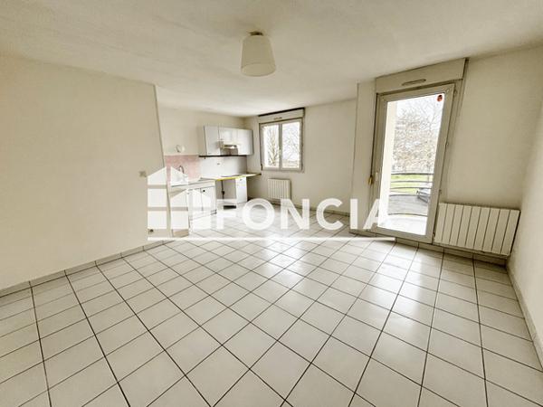 Location Studio 30.5 m² - 346/348 RUE DE PRE BAILLY Gex 01170