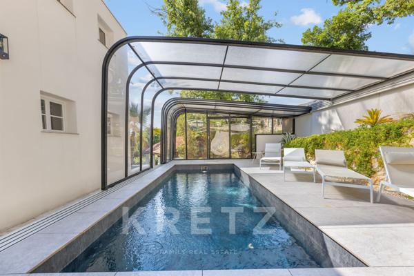 VALBONNE – BASTIDE FAMILIALE AU CŒUR D’UN ÉCRIN MÉDITERRANÉEN