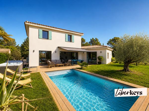 Maison à Lambesc -3 chambres - Jardin et piscine