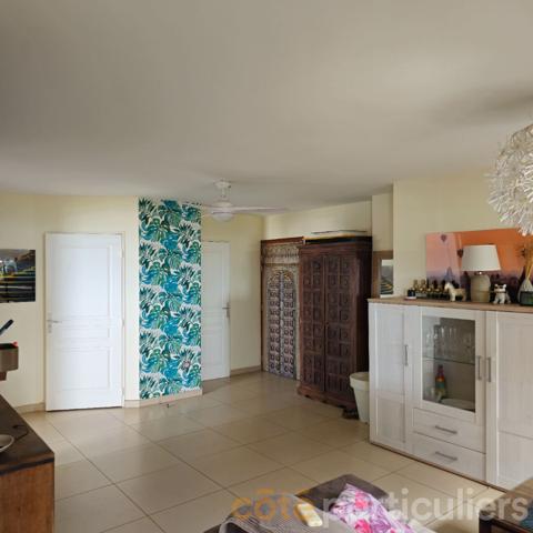 Vente Appartement65 m² - 3 Pièces - SAINT DENIS (97400)