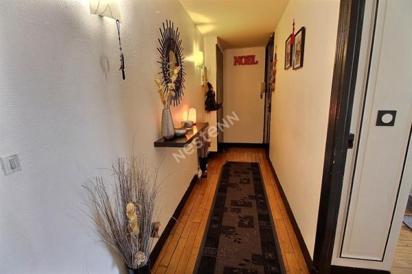 MONTREUIL, MOINS DE 10MIN (750 M) DU METRO, IMMEUBLE ANNEES 30, 2 PIÈCES TRAVERSANT AVEC CAVE