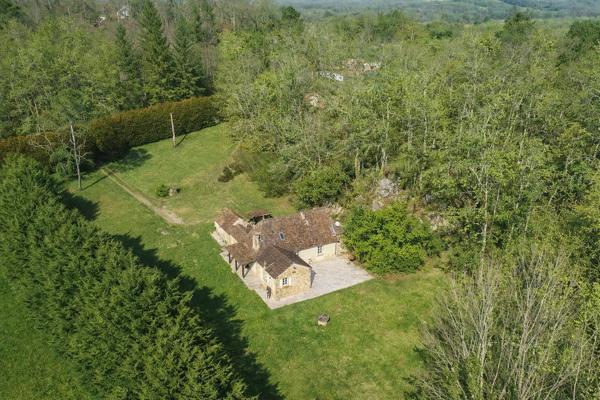 Vente                                                      Maison
                        
                     6 pièces                      110 m2                     à Cazals