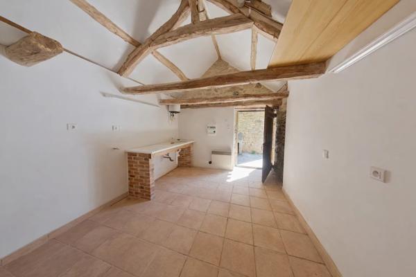 Vente                                                      Maison
                        
                     6 pièces                      110 m2                     à Cazals