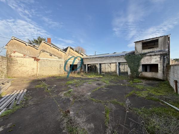 Bâtiment réhabilitable 7 pièces 592 m²