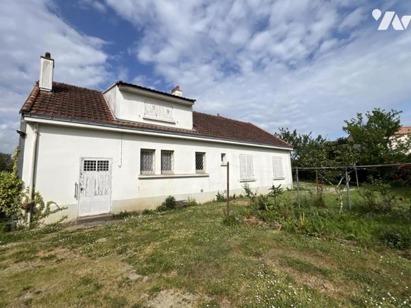 Maison 4 chambres + bureau avec jardin et garage