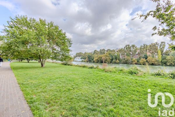 Appartement à vendre 4 pièces 97 m² Courbevoie