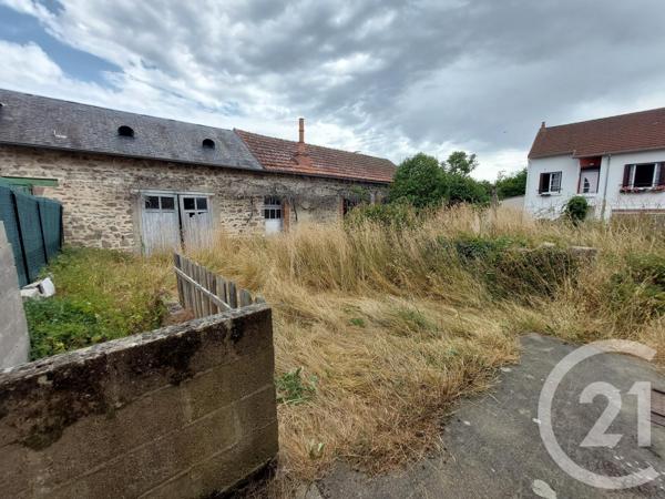 Maison à vendre  4 pièces - 100 m2 TREIGNAT - 03