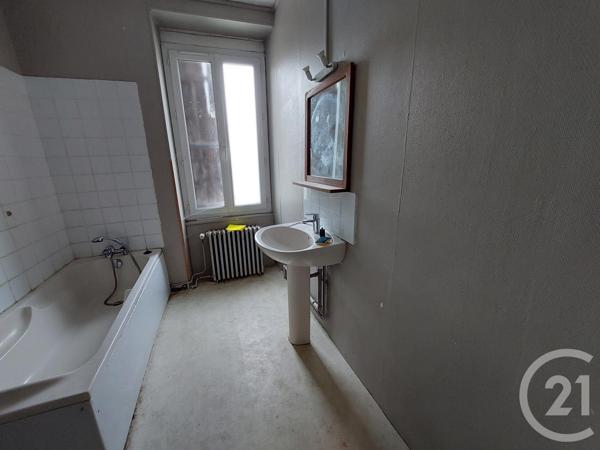 Maison à vendre  4 pièces - 100 m2 TREIGNAT - 03