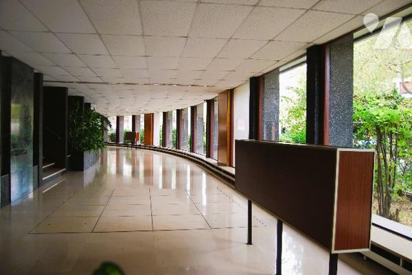 BOULOGNE - PARCHAMP KAHN - Studette 6ème étage 13 m2, balcon, résidence de standing,
gardien