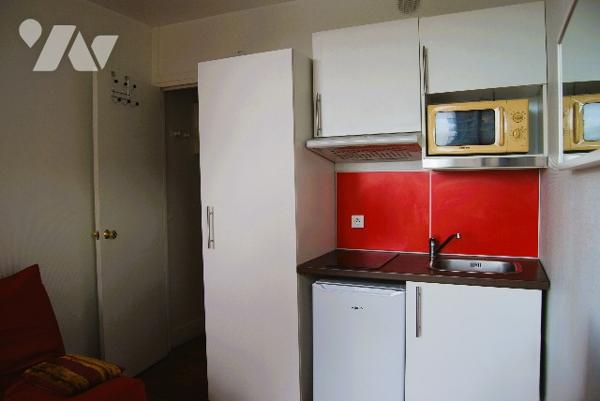 BOULOGNE - PARCHAMP KAHN - Studette 6ème étage 13 m2, balcon, résidence de standing,
gardien