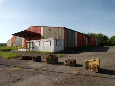 Divers à vendre à Mouzon dans les Ardennes (08210), ref : 4076I