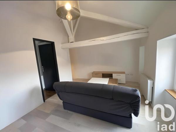 Immeuble à vendre 59 m² Saint-Jean-d'Angély