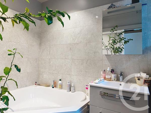 Maison à vendre  4 pièces - 110 m2 ST MAXIMIN LA STE BAUME - 83