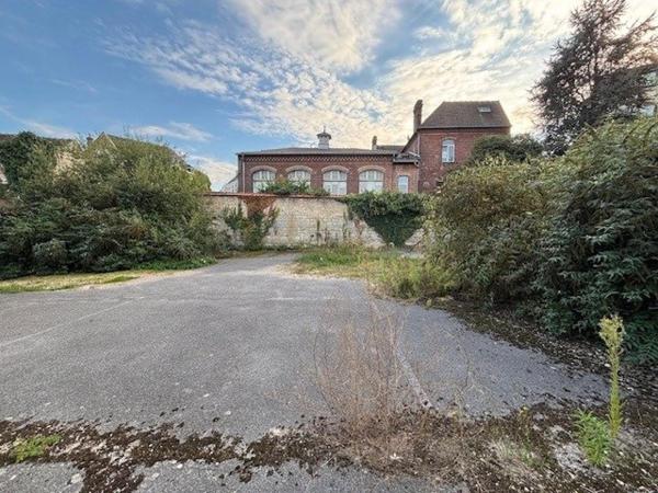 Terrain à bâtir (1950m²) Compiègne centre ville