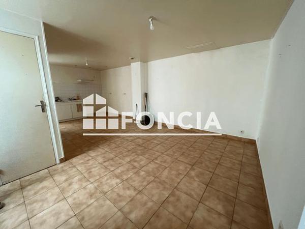 Location Appartement 2 pièces 45.1 m² - 20 RUE SIMEON BERNEUX Chateau Du Loir 72500