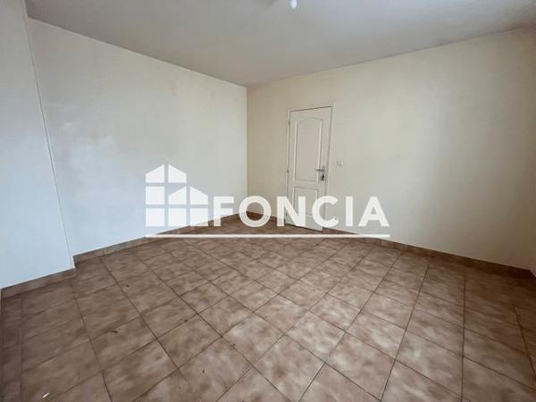 Location Appartement 2 pièces 45.1 m² - 20 RUE SIMEON BERNEUX Chateau Du Loir 72500