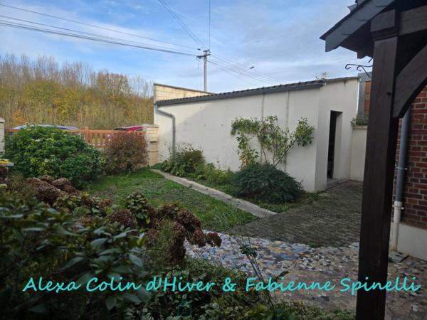 Maison jumelée, garage et dépendances Soissons