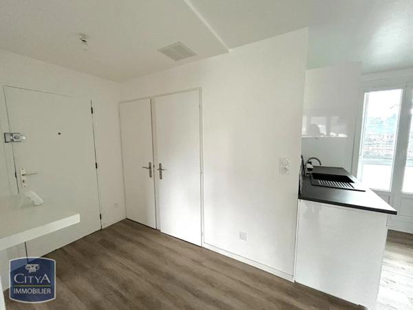 Appartement à louer 3 pièces 59.99m²