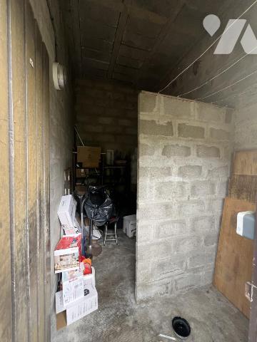 Merville. Immeuble de rapport (6 apparts) et bâtiment à rénover 