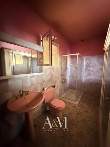 Appartement T5/T6 de 150 m² av patio et balcon