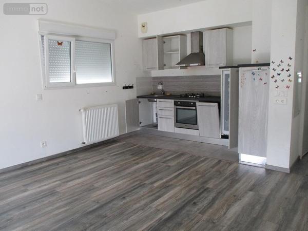 Appartement à vendre à Carhaix-Plouguer dans le Finistère (29270), ref : 29064-1083245