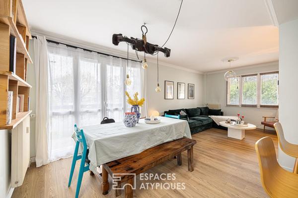 Appartement entièrement rénové avec balcon