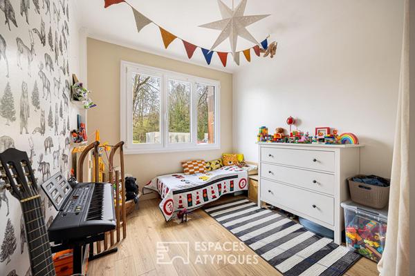 Appartement entièrement rénové avec balcon