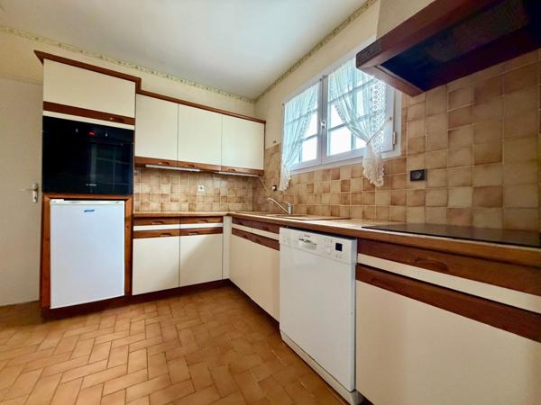 Givrand. Maison plain pied, 3 chambres