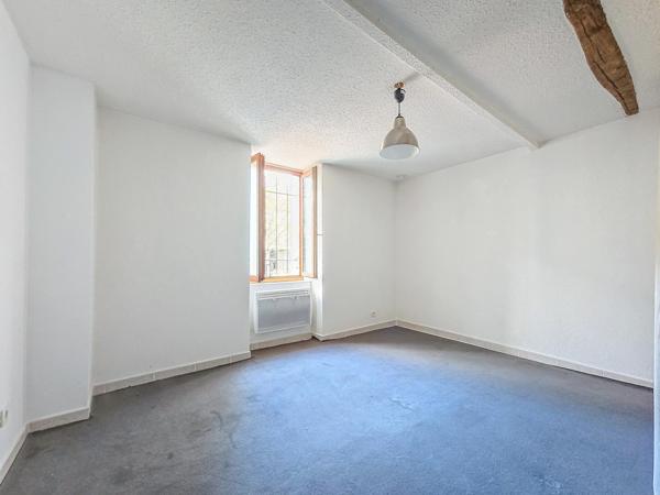 Bel appartement duplex entièrement rénové