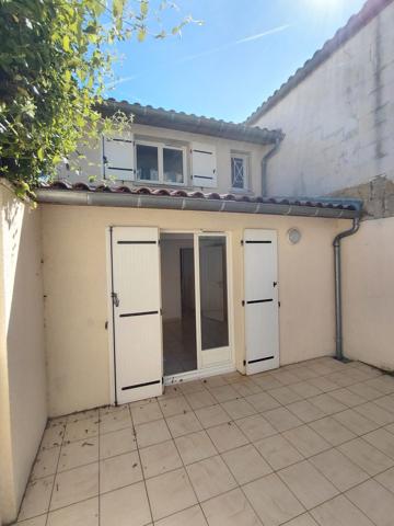 MAISON AVEC JARDIN CENTRE-VILLE LIBOURNE