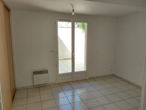 MAISON AVEC JARDIN CENTRE-VILLE LIBOURNE